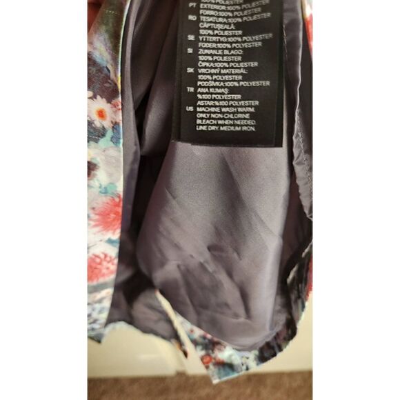 H and M Watercolor Floral Print Dress, Size 4, NWOT - Picture 8 of 12